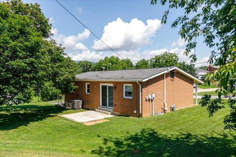 207 E Hill Ct, Salem, VA 24153 photo 27