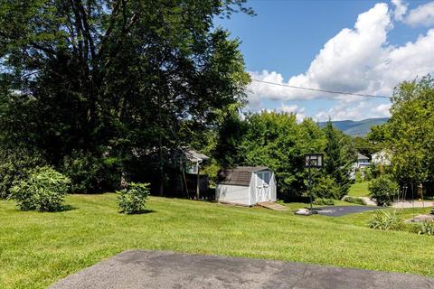 207 E Hill Ct, Salem, VA 24153 photo 22