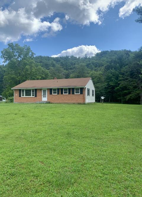 4603 Johnson Creek Rd, Covington, VA 24426 photo 4