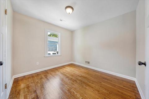 404 Front Ave, Salem, VA 24153 photo 9