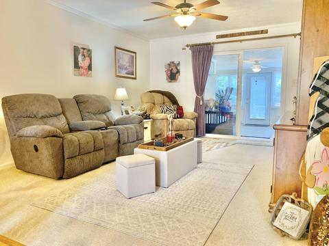 104 W Riverview Dr, Covington, VA 24426 photo 10