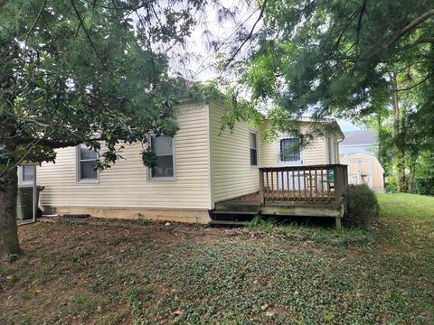 28 E 2nd St, Salem, VA 24153 photo 4