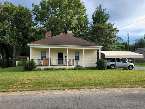 28 E 2nd St, Salem, VA 24153 photo 1