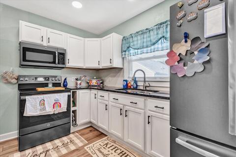 3728 Springvale St SE, Roanoke, VA 24014 photo 9