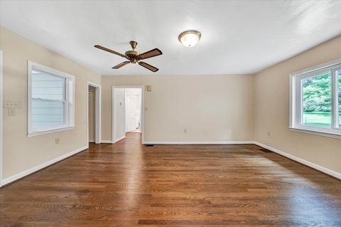 2721 Creekside Dr, Salem, VA 24153 photo 6
