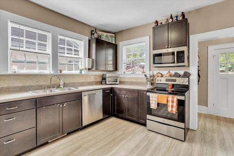 1909 Main St SW, Roanoke, VA 24015 photo 12