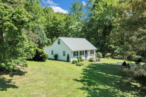 102 Ridgemont Ct, Thaxton, VA 24174 photo 2