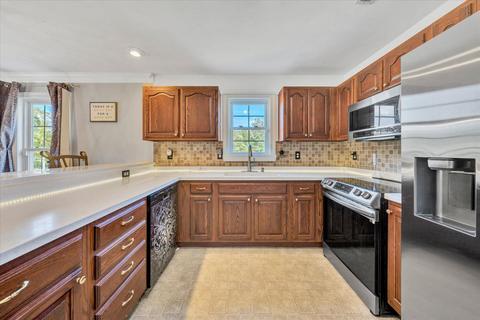 2114 Pico Rd, Buchanan, VA 24066 photo 14