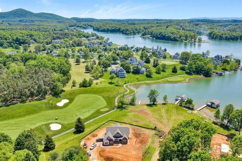 187 Cross Harbour Dr, Penhook, VA 24137 photo 9