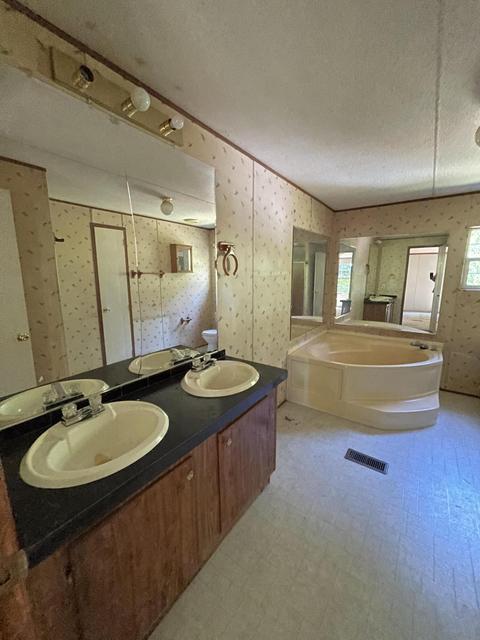 3712 Sunflower Rd, Pilot, VA 24138 photo 10
