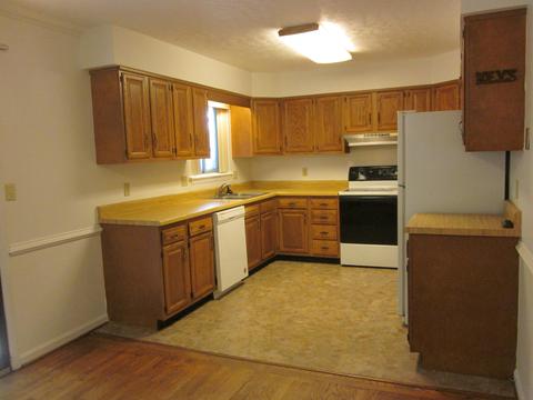 526 E Augusta Ave, Vinton, VA 24179 photo 9
