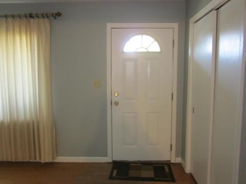 526 E Augusta Ave, Vinton, VA 24179 photo 3