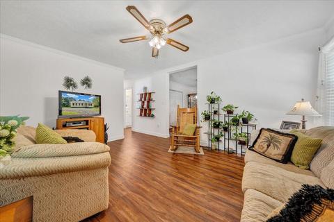 1957 Morris Rd, Goodview, VA 24095 photo 4