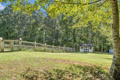 1957 Morris Rd, Goodview, VA 24095 photo 30