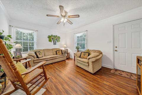 1957 Morris Rd, Goodview, VA 24095 photo 3