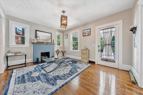 2104 Wayne St NE, Roanoke, VA 24012 photo 3