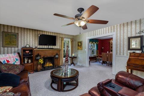 693 Davis Rd, Roanoke, VA 24012 photo 7