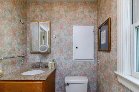 693 Davis Rd, Roanoke, VA 24012 photo 31