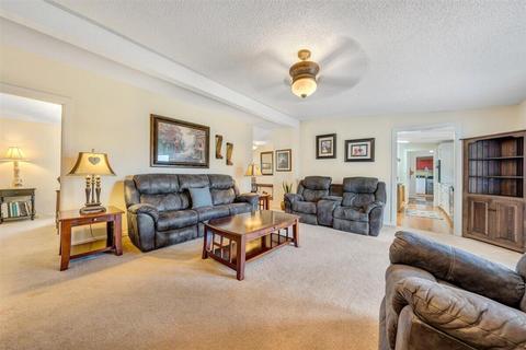 153 Stage Rd, Buchanan, VA 24066 photo 8