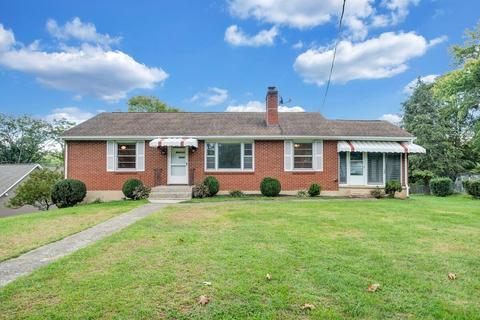 3818 View Ave, Roanoke, VA 24018