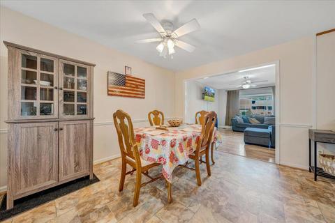 456 Ingal Blvd, Salem, VA 24153 photo 6