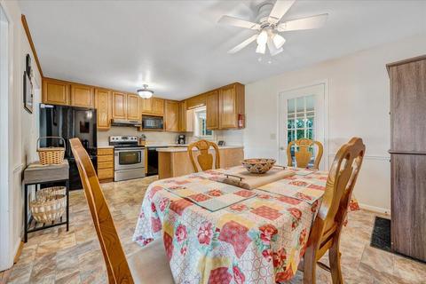 456 Ingal Blvd, Salem, VA 24153 photo 7