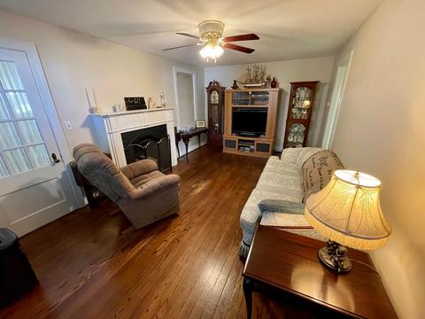 4802 Delray St NW, Roanoke, VA 24012 photo 10
