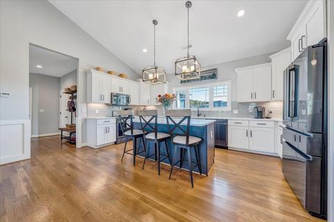 288 Bermuda Dr, Hardy, VA 24101 photo 3