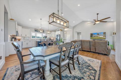 288 Bermuda Dr, Hardy, VA 24101 photo 14
