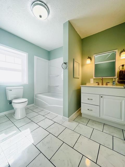 1118 Brookhaven Dr, Covington, VA 24426 photo 16