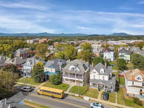 421 Elm Ave SW, Roanoke, VA 24016 photo 5