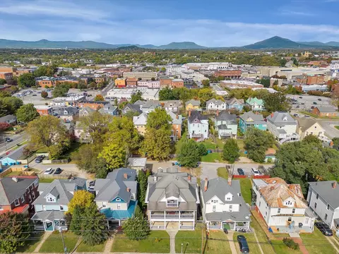 421 Elm Ave SW, Roanoke, VA 24016 photo 12