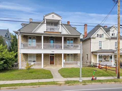 421 Elm Ave SW, Roanoke, VA 24016 photo 1
