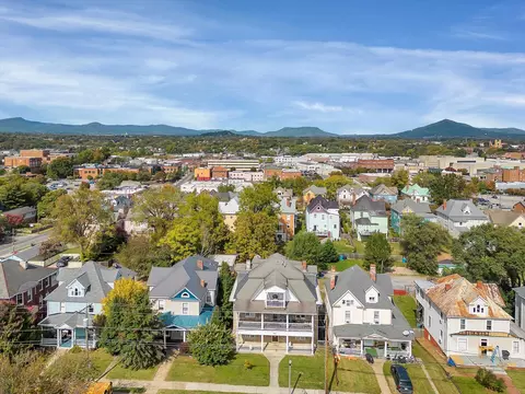 421 Elm Ave SW, Roanoke, VA 24016 photo 6