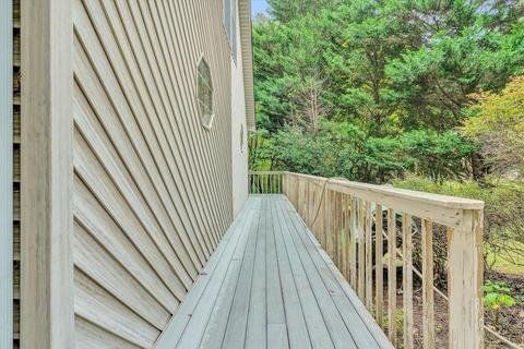294 Dodee Ln, Union Hall, VA 24176 photo 9