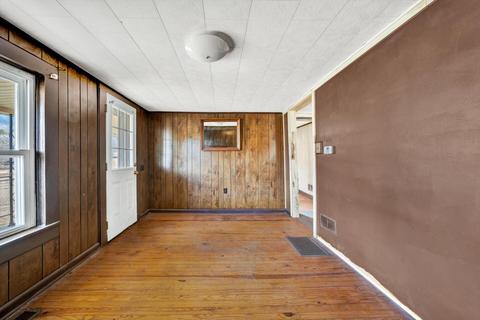 2265 Pico Rd, Buchanan, VA 24066 photo 8