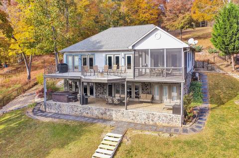 1949 Morris Rd, Goodview, VA 24095 photo 5
