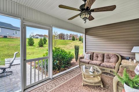 397 Bermuda Dr, Hardy, VA 24101 photo 11