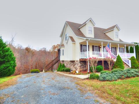 176 Oakview Dr, Monroe, VA 24574 photo 2