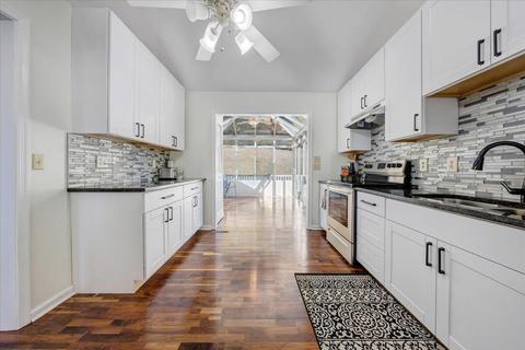 4111 Carson Rd, Roanoke, VA 24012 photo 11