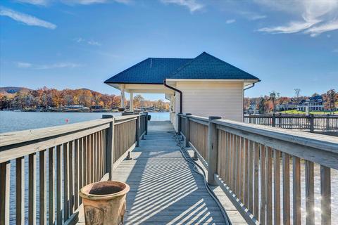 59 Bay View Cir, Penhook, VA 24137 photo 111
