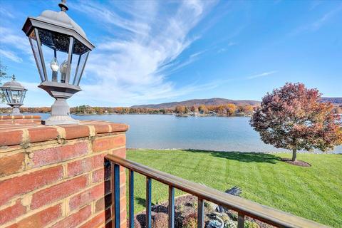 59 Bay View Cir, Penhook, VA 24137 photo 41