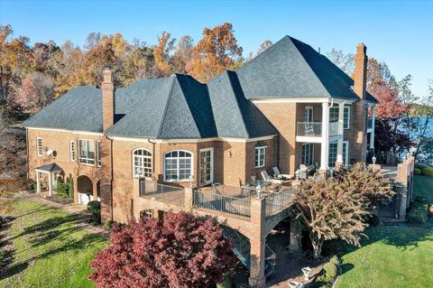 59 Bay View Cir, Penhook, VA 24137 photo 10