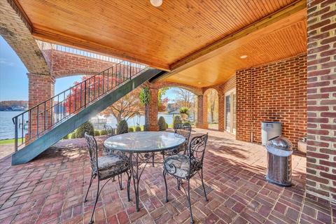 59 Bay View Cir, Penhook, VA 24137 photo 95