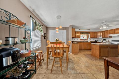 1103 Comanche Trl, Covington, VA 24426 photo 16