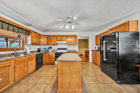 1103 Comanche Trl, Covington, VA 24426 photo 14