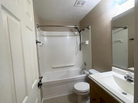 228 Eugene Dr NW, Roanoke, VA 24017 photo 4