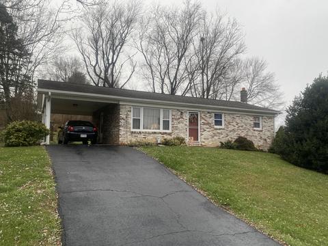 5459 Mitchell Dr, Dublin, VA 24084 photo 3