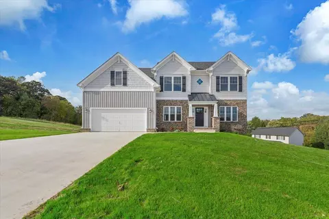 101 Simms Blvd, Salem, VA 24153 photo 2