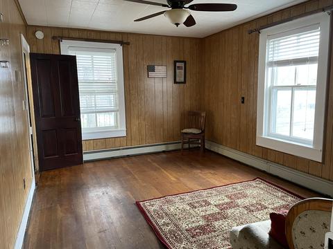 1302 E Dolly Ann Dr, Covington, VA 24426 photo 14